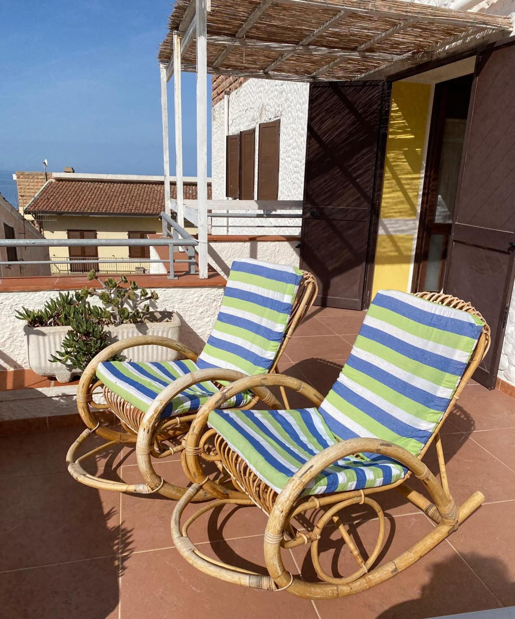 Alabe Hotel Marina Di Трезнурагес Экстерьер фото